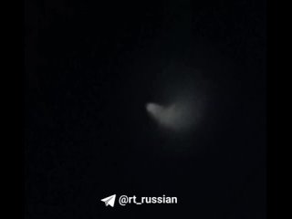 Так сейчас выглядит небо над Оренбургом. В местных группах пишут, что это комета