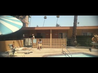 Palm Royale S01E01