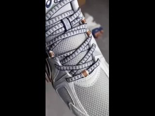 Video by Кроссовки и спортивная обувь