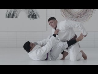 2 LOOKING TO AVOID CLOSED GUARD FROM OPEN GUARD SITUATIONS