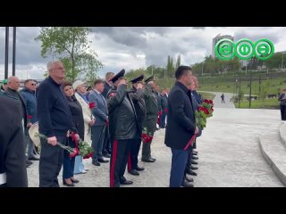 1 мая состоялось торжественное возложение цветов к стеле Уфа  Город трудовой доблести