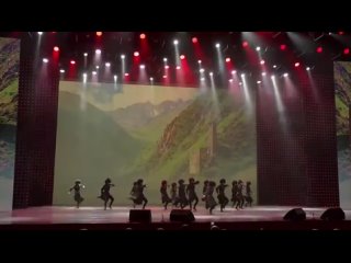 Видео от Государственный юношеский ансамбль танца Башлам