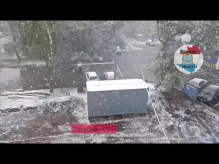 Снег выпал по всей Самарской области:1) градоснег в Железнодорожном районе 2) Самара ул.