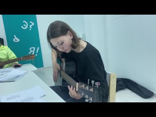 Видео от Уроки гитары Феникс