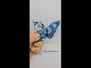 Бабочка брошь ручной работы