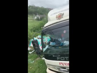 😱3-летний ребенок и двое взрослых пострадали в жесткой аварии в Сукко (Анапа)

Грузовик перевернулся во время крутого подъема, в