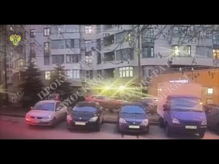 На улице Верхние Поля нашли еще одну машину, на котором скрывался Шахин Аббасов