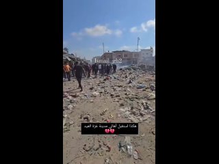 Hoy el ejército sionista bombardeó el mercado de Firas, el más popular de la ciudad de Gaza, donde los palestinos van a consegui