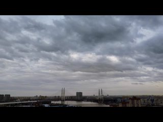 Облака асператусы над Петербургом стали предвестни