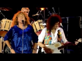 Queen & Robert Plant - Thank You & Crazy Little Thing Called Love (Live 1992)