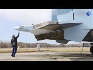 ️Минобороны России получило первую в этом году партию новых многофункциональных истребителей Су-35С
