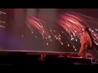 ⚡️Украинская участница Евровидения своим падением на репетиции вызвала сейсмические толчки в Швеции
