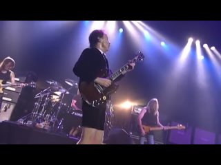 ac-dc-thunderstruck-from-live-at-the-circus-krone_192943.mp4