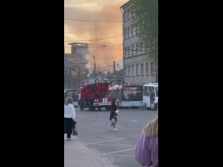 🔥В Ростове на Московской 37 горит дом

Подробности происшествия неизвестны.