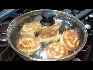 5 Лайфхаков ПЫШНЫХ оладий с вишней. Вкуснее и ПРОЩЕ, чем пирожки.