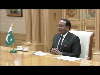 Глава Туркменистана принял верительные грамоты нового посла Пакистана