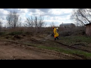 В с.Октябрьском продолжаются мероприятия по ликвидации последствий паводка