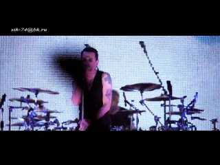 Depeche Mode - Policy Of Truth (Tour of the Universe Live In Barcelona 2009).mp4