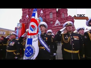 Dfil de la Victoire sur la Place Rouge  Moscou