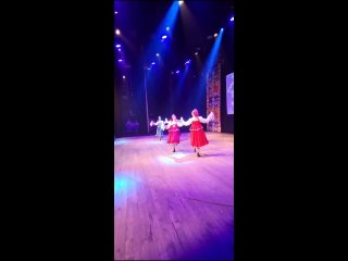 Видео от Народный ансамбль танца Тверичане им. Комарова
