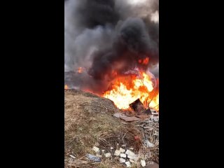 Сильный пожар в Абакане в район кольца Некрасова-Крылова