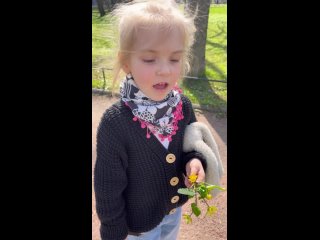 Видео от Ателье детской вязаной одежды МодЭлька