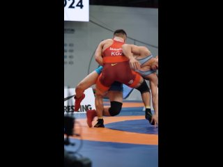 Борец Амантур Исмаилов завоевал путевку на Олимпиаду в Париже