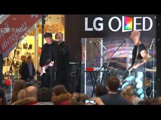 Без тебя (Час Пик) Фестиваль Ярких открытий LG OLED декабрь 2015 г. _SHAMAN  _ ------ ------------ (MP4).mp4