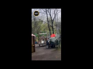 Женщина избила младенца на детской площадке в Москве