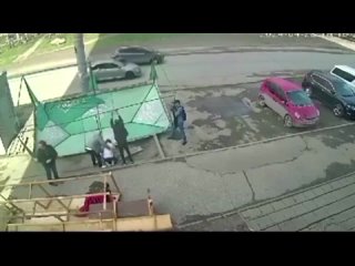 Ветер в Омске - Необычный инцидент с палаткой!