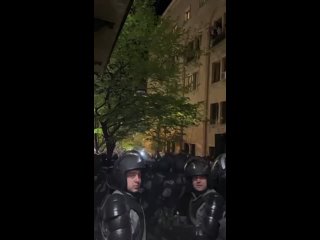 Протесты в ГрузииВчера в Тбилиси начались задержания демонстрантов, выступающих против закона об иностранных агентах.