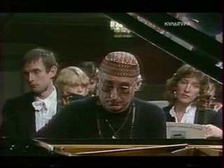 В. А. Моцарт. Концерт для фортепиано с оркестром № 23 ля мажор. Часть II