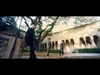 Chino y Nacho - Andas En Mi Cabeza ft. Daddy Yankee (Video Oficial)