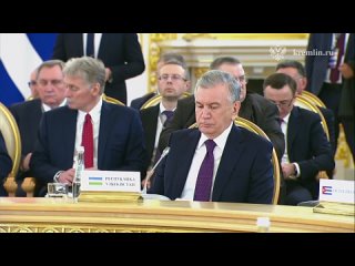 Putin: L'Unione eurasiatica ha dimostrato la sua efficacia di fronte alle nuove sfide, comprese quelle legate alla politica di