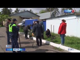 В Пензе общественники и полицейские высадили яблони в знак уважения к погибшим в Великой Отечественной войне