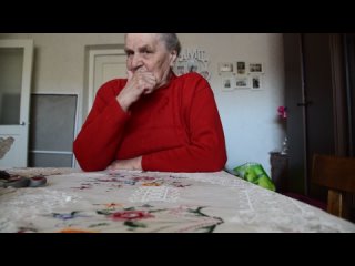 Беседа с Сорокиной Ю.И. (род.1937), уроженкой д.Сумское Волховского р-на, жительницей г.Н.Ладога,  (video 1).