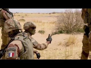Архивные кадры боевой работы французских военных в Мали