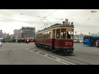 Кадры парада трамваев в Москве