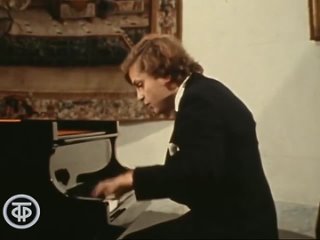 Декабрьские вечера – 82. Век Моцарта (1983)