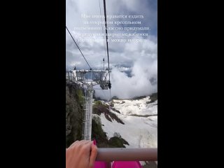 На побережье - лето, а в горах Сочи еще снег лежит и цветут рододендроны!  © prochan_juli (видео)