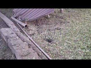 Женщина погибла в поселке Дубовое в результате массированной атаки ВСУ из РСЗО по Белгородской области — еще четыре... (видео)