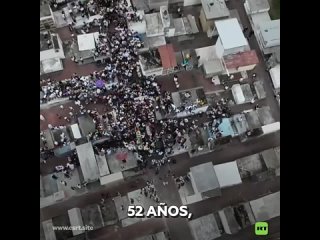 Ecuatorianos se reúnen para despedir a un alcalde asesinado