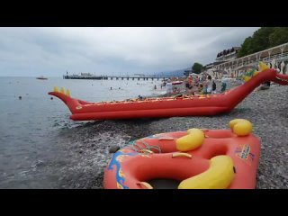 ЛАЗАРЕВСКОЕ  Погода на море сегодня.  Облачно,  температура воздуха днем до 24 градусов тепла,  температура воды 21,8... (видео)