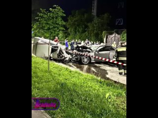 В Нальчике пьяный полицейский насмерть сбил мужчину и его малолетних детей — на него завели уголовное дело, 18+    В... (видео)