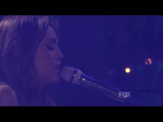 Miley Cyrus - When I Look At You (Live on American Idol )