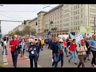В Берлине (Германия) сегодня прошёл традиционный пасхальный марш мира.