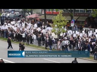 Ms de  manifestantes islamistas realizaron una manifestacin ayer en Hamburgo. En los carteles se podan leer lemas como