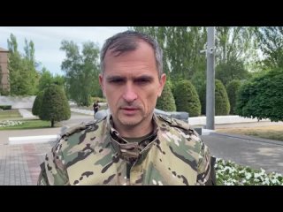 ТГ На самом деле в Запорожье: Известный блогер и военный эксперт Юрий Подоляка  отметил День Победы в Мелитополе.