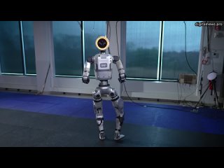 Boston Dynamics представила нового очень гибкого робота Atlas. Он будет работать на заводах Hyundai.