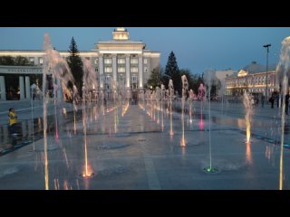 3 часть уфа фонтан на сов площади светомузыкальный поющий. 28 апреля 2024.город уфа .4 к 2160 р